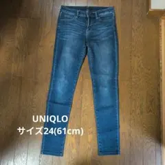 UNIQLOダークブルー スキニーデニム　24(61cm)