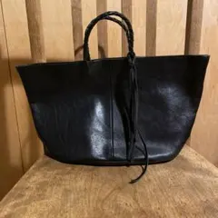最終値下げA(アー)黒 レザー トートバッグ - メルカリ