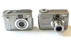 カシオ QV-R4・PENTAX Optio 330 デジカメ2台セット