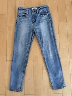 Item thumbnail for item 3371cbcc-9bff-4ad2-840c-933ccec06523