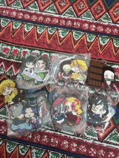 鬼滅の刃 猗窩座　キーホルダー　煉獄杏寿郎　我妻善逸　竈門炭治郎　栗花落カナヲ