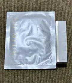 ザ マイトル エッセンス 30mL＋10mL＋薬用シートマスク１枚 Amazon.co.jp: 【医薬部外品】[ 美しさを引き出したハリ肌へ ] THE