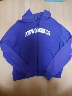 パープル パーカー