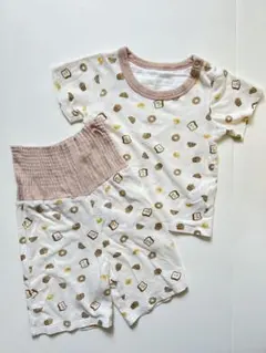 【美品】ベビーパジャマ 90cm パン柄のサムネイル