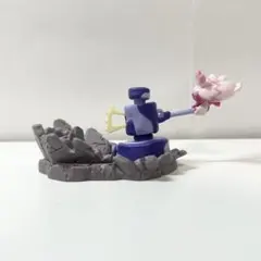 ポケモン　デカヌチャン　ペンスタンド＆マルチトレイ　デスクトップフィギュア