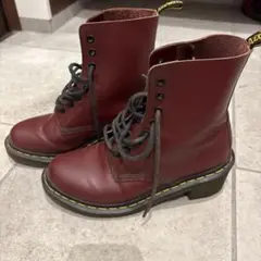 最終価格Dr.Martin 24〜24.5cmレディース　8ホールのサムネイル