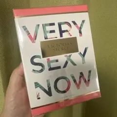 Victoria'sSecretVerySexyNowEaudeParfu値下げのサムネイル
