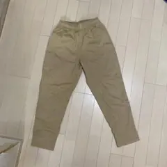 ベージュ チノパン　150