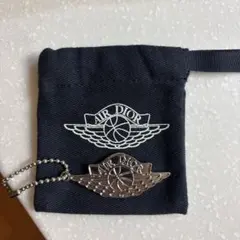 AIR DIOR キーホルダー　ストラップ　NIKEのサムネイル