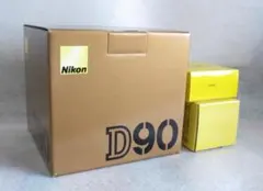 美品　Nikon　D90　18～200レンズ　箱・付属品