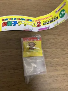 ガチャガチャ　サンリオキャラクターズ　お菓子チャーム2