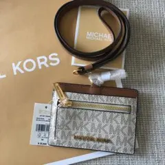 新品　MICHEAL KORS マイケルコース ID カードケース 財布