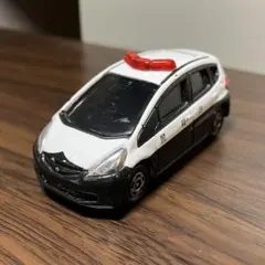 トミカ　ホンダ フィット 警視庁 パトカー　アトラクション 非売品のサムネイル