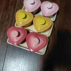 値下げ！ルクルーゼハート型ミニココット六個セットのサムネイル