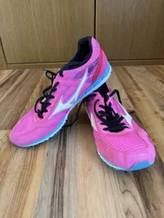 ★早い者勝ち★Mizuno ミズノ　ピンク ランニングシューズ 23.5cm