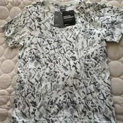 新品PUMA Tシャツ 160サイズ