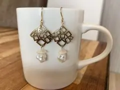 1308. ピアス 透かしビーズ バロックビーズ 樹脂 ☆