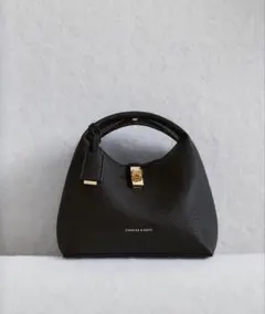 Chance チャンス メタリックアクセントバケットバッグ