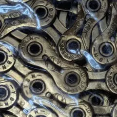 YBN スーパーライト チタンコート チェーン 10速 ゴールド