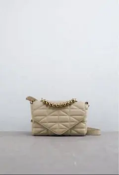 【ZARA】ビーズディテール キルティング クロスボディバッグ
