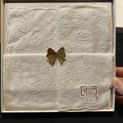 スワトウ　手刺繍ハンカチ