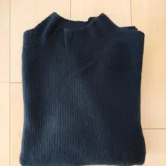 UNIQLO　3Dスフレヤーン モックネックセーター