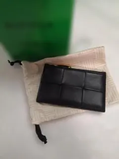 ボッテガヴェネタ☆ユニセックス レザー カードケース 濃紺 イントレチャート