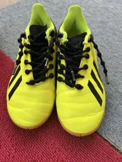 Adidas アディダスサッカーシューズ イエローブラック フットサル 19cm