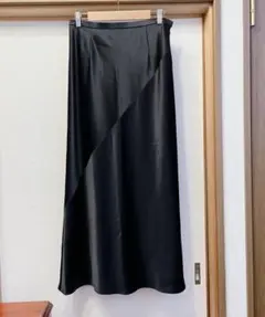 大きいサイズ☆ ロングスカート フレア44 LL相当 サテン調 フォーマル 美品
