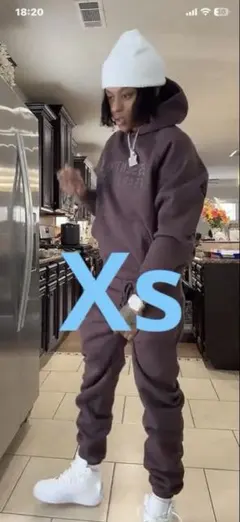 Fear Of God Essentials プラム Xs スウェットパンツ