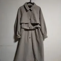 【新品同様!!】クラシカルエルフ　トレンチコート　ベージュ系　L