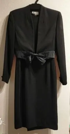 ブラックフォーマル 　冠婚葬祭　礼服　ワンピース　セットアップ