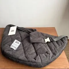 JAVA ショルダーバッグ / スウェードライク キルティングビッグラウンド