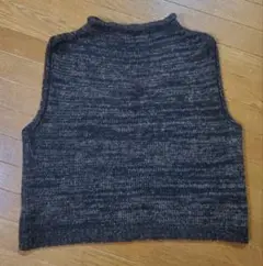 手編みベスト