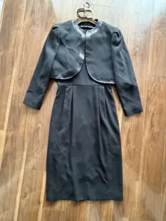 美品】 YUKITORII ワンピースセットアップ ブラックフォーマル 9