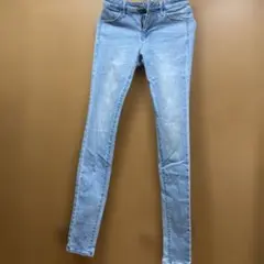 【ユニクロ】ライトブルー スキニーデニムパンツ