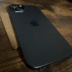 Apple iPhone 15ブラック