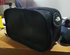 THE NORTH FACE ブラックショルダーバッグ