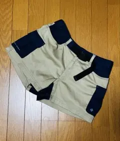Columbia ショートパンツ ベージュ/ネイビー