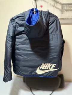 最終値下げ　極美品 NIKE フード付きダウンジャケット ネイビーリバーシブル