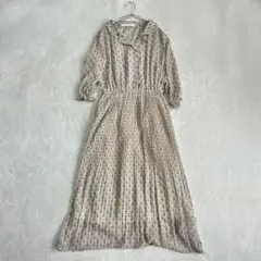 【レイカズン】小花柄ワンピース（F）シャーリング ギャザー ウエストゴム フレア