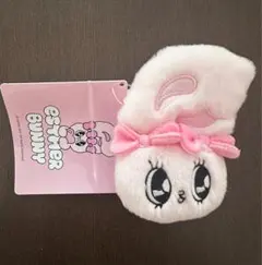 エスターバニー マスコットバッジ