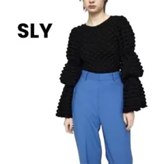 SLY FLOATING JQ TOPS ジャガード ブラック 長袖 フレア袖