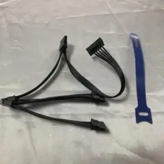 SATAケーブル　1x male - 5x female 60CM