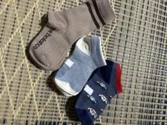 New Balance他 キッズ靴下 3足セット