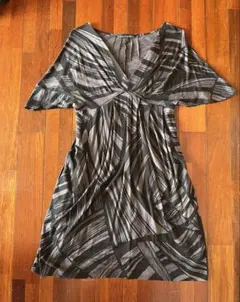 Banana Republic /ブラック/グレー ストライプ ワンピース/ S