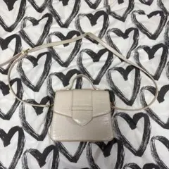 ベージュ クロコダイル型押し ショルダーバッグ