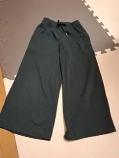 GU 黒 ロングパンツ 120サイズ