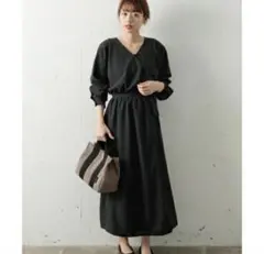 URBAN RESEARCH アーバンリサーチ カシュクールワンピース　ブラック