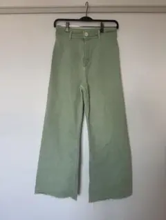 ZARA ライトグリーン ワイドレッグデニム